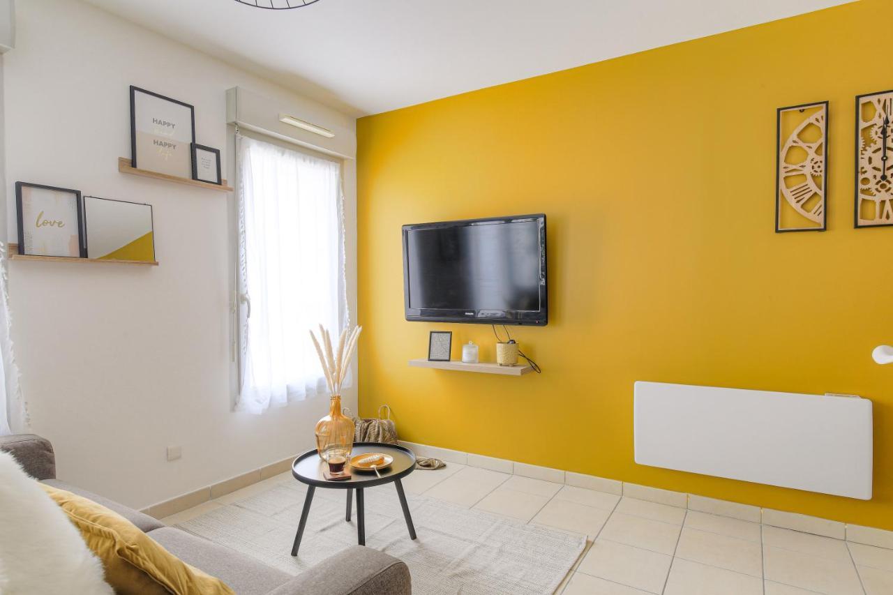 Le Louis D'Or -Acces Facile Gare/Eurexpo/Aeoroport Apartment Villeurbanne Exterior photo